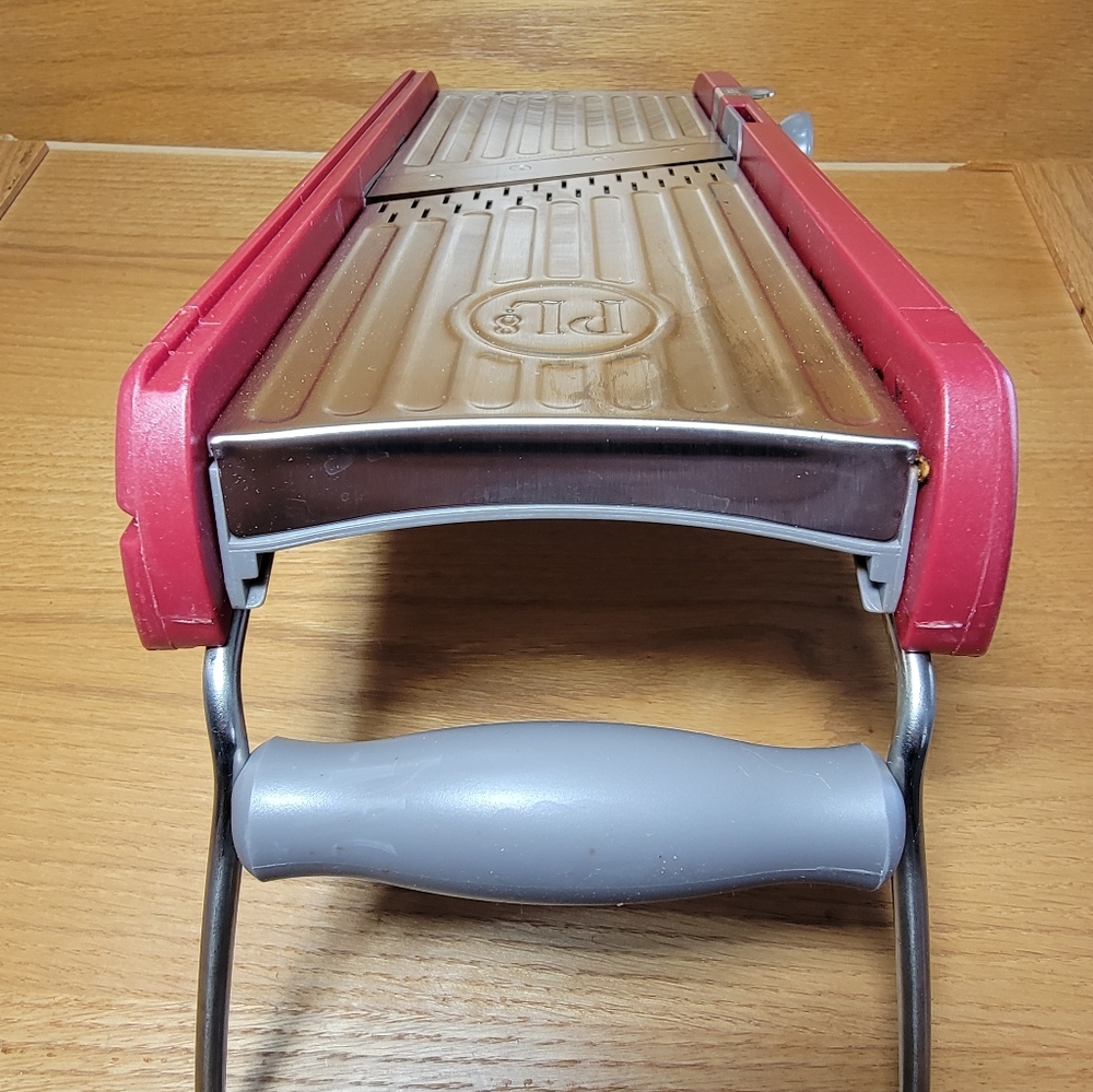 Progressive International PL8 Professional Mandoline Slicer Red - Picture 5 of 14